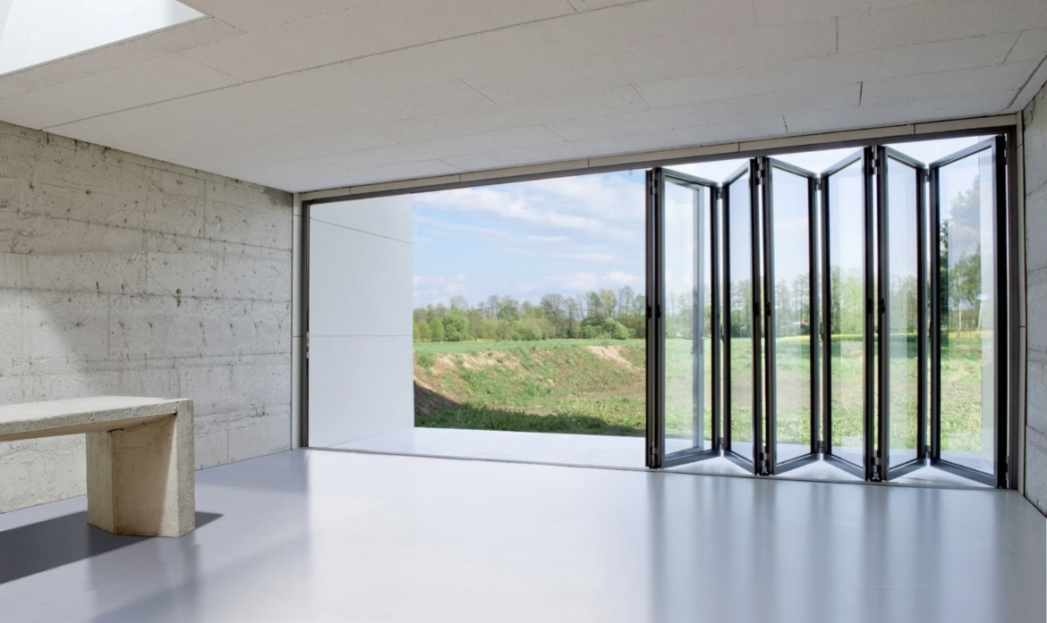 75 Series Bifold Door