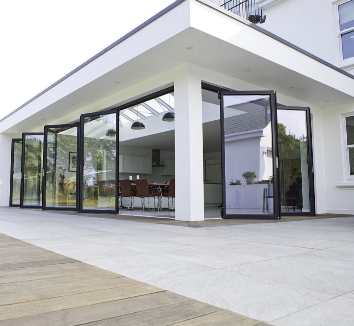 75 Series Bifold Door
